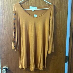 Ladies Large top golden brown